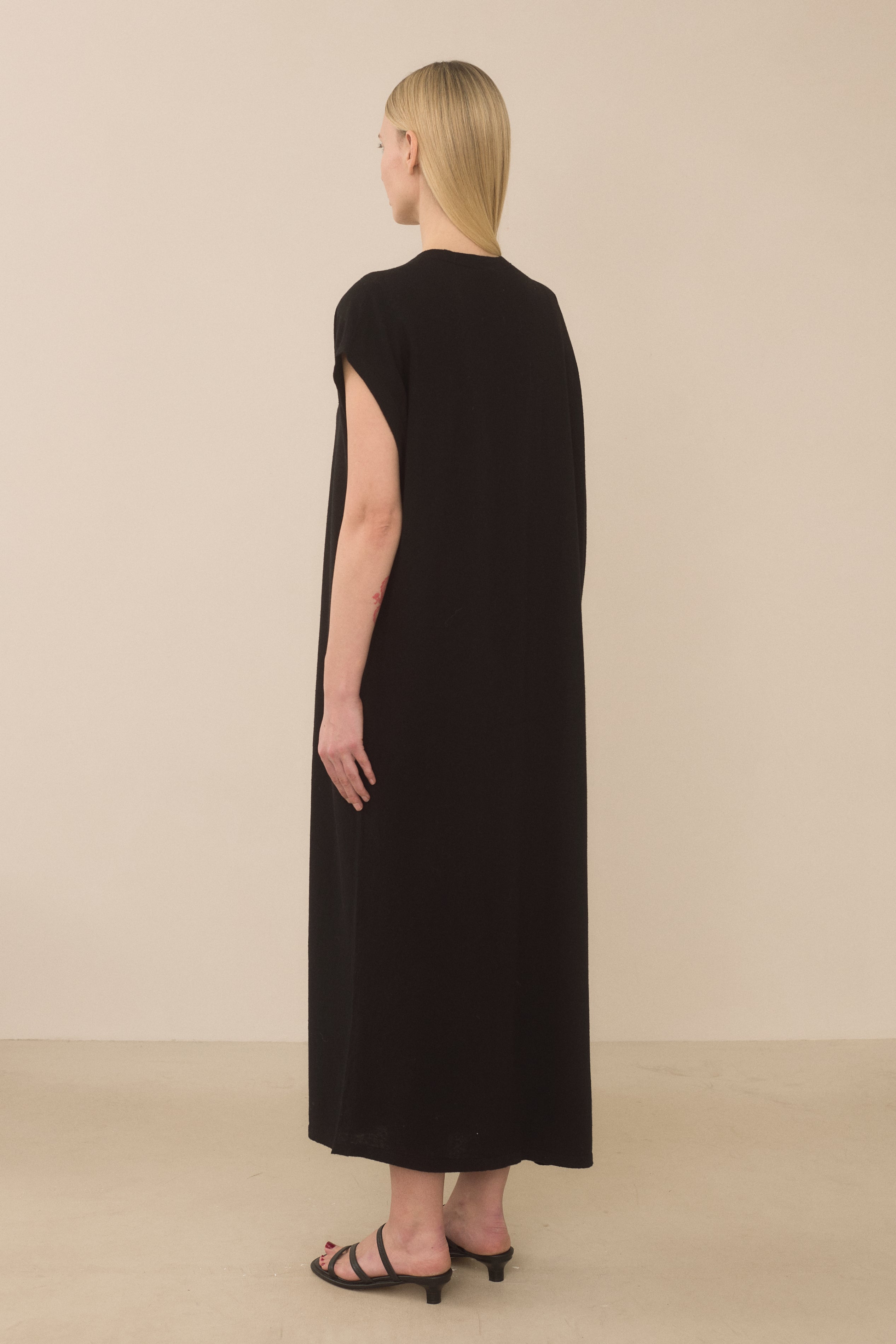 ASKEW CAFTAN