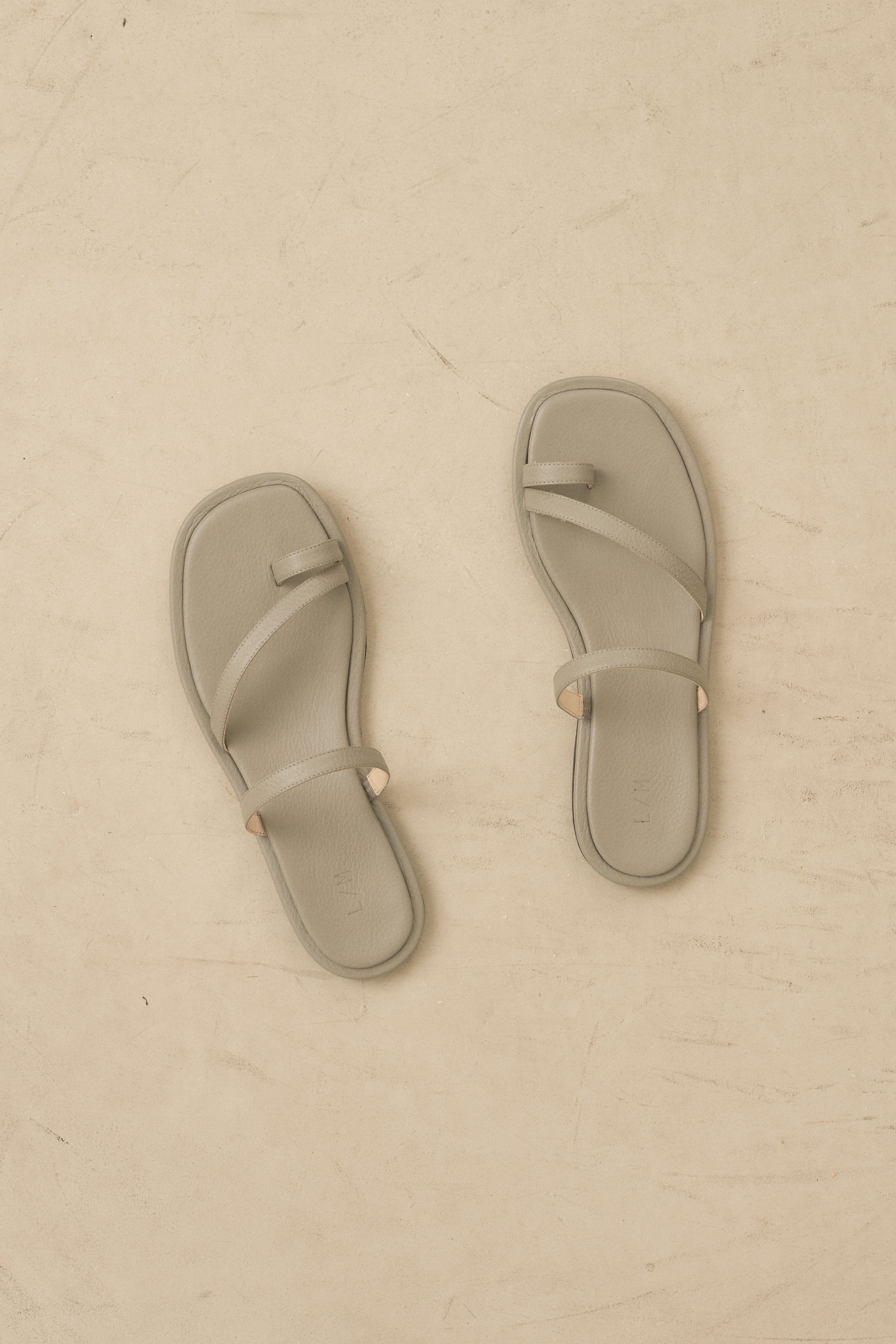 LINE SANDAL