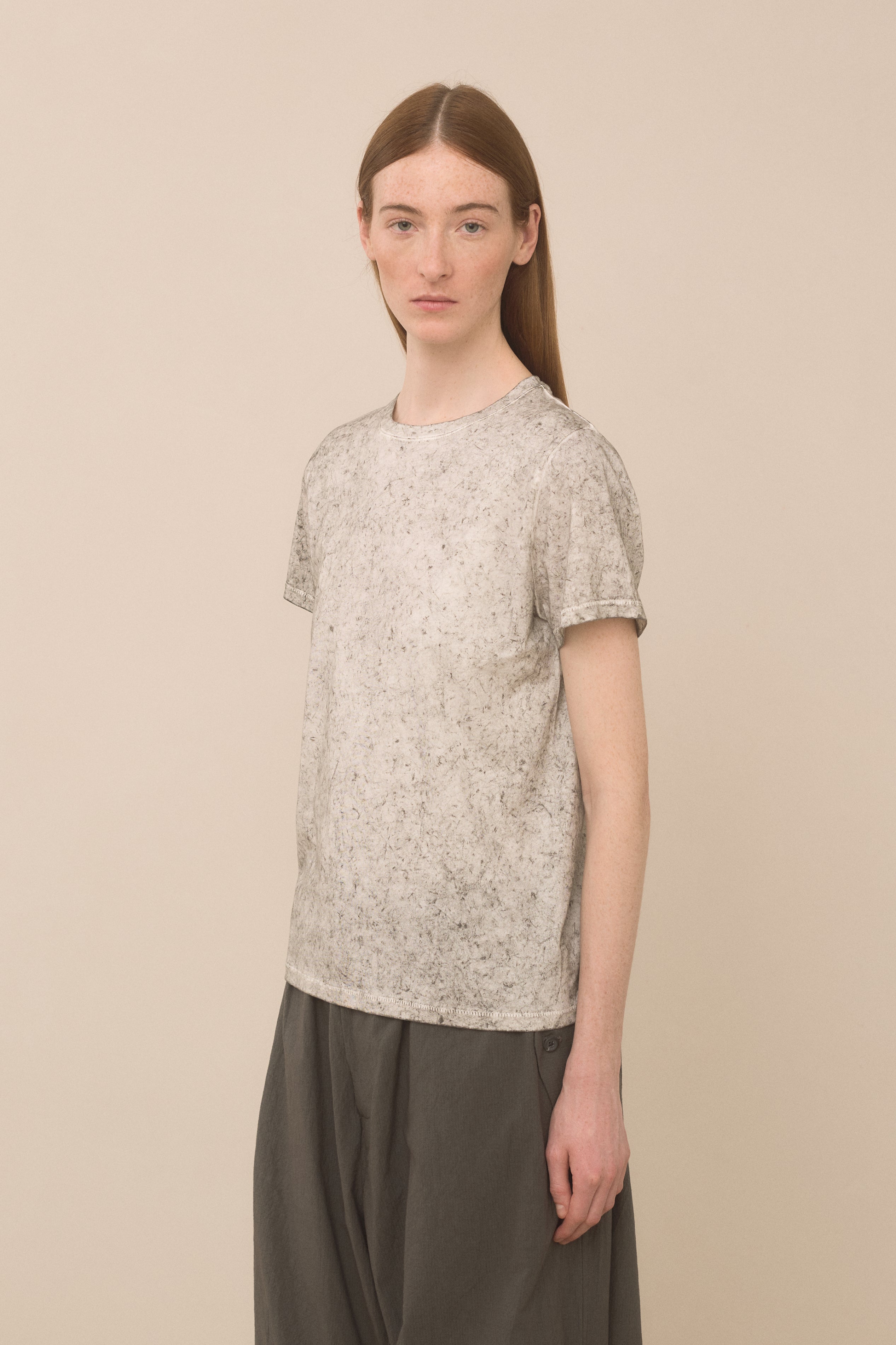 BIAS BABY TEE
