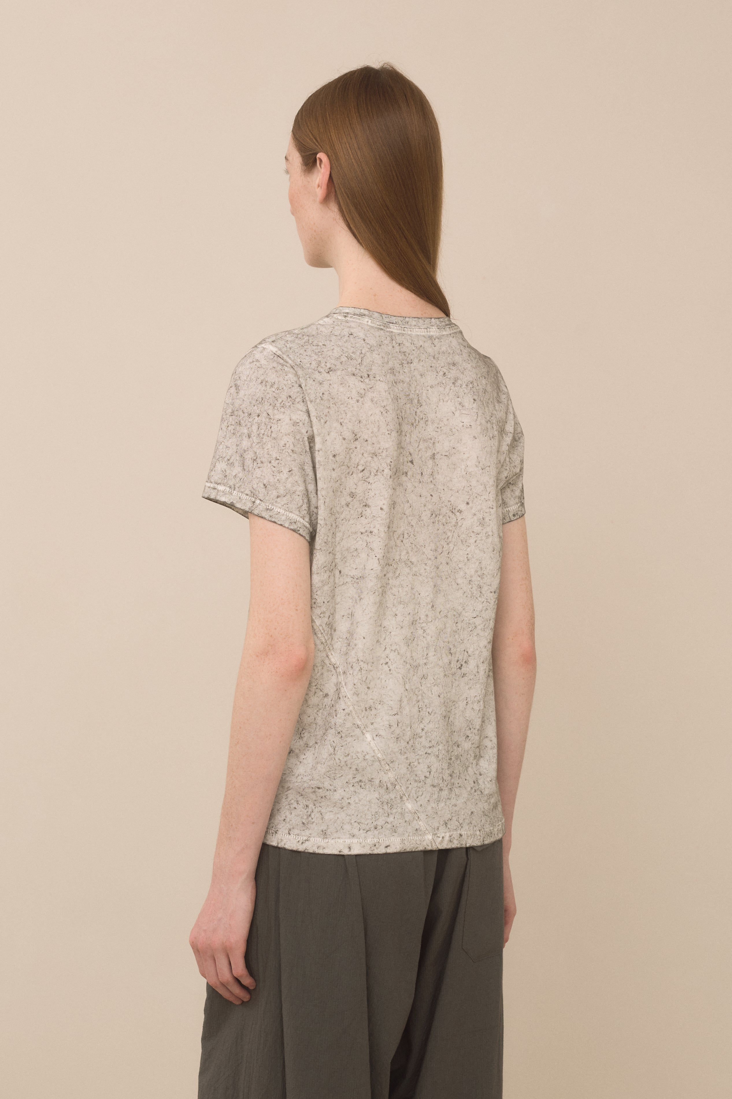BIAS BABY TEE
