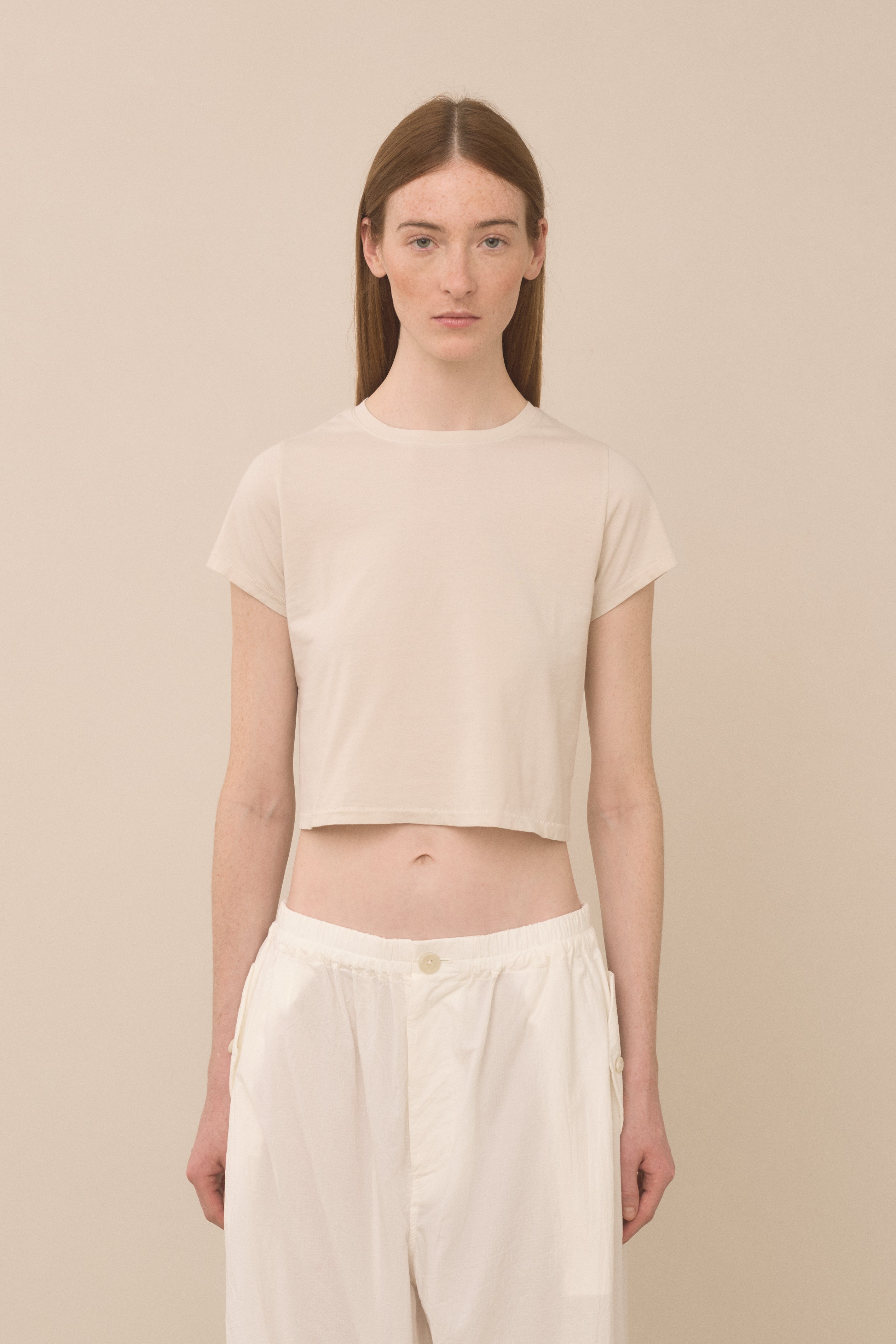 FINE CROP TEE