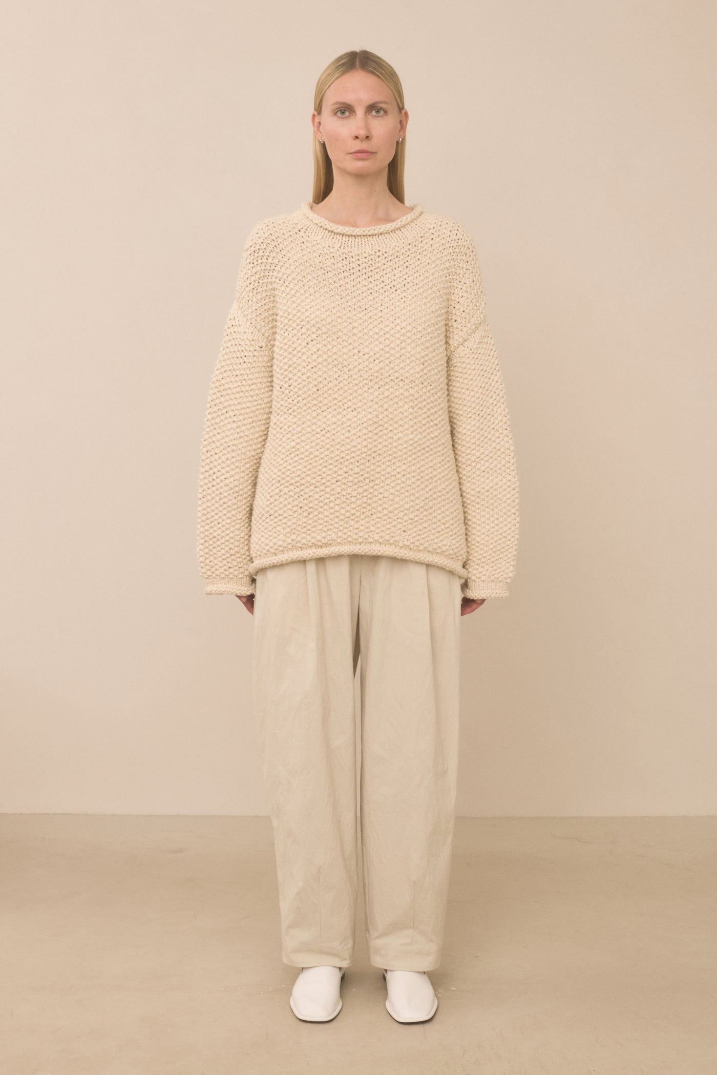 HANDKNIT CREPE ROLLNECK
