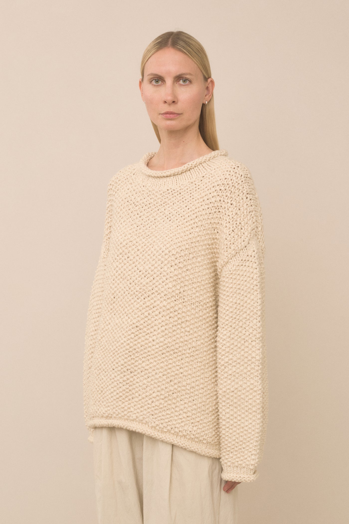 HANDKNIT CREPE ROLLNECK