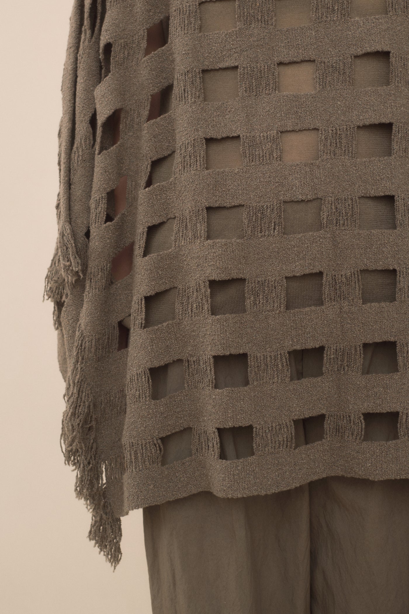 HANDWOVEN GRID PONCHO