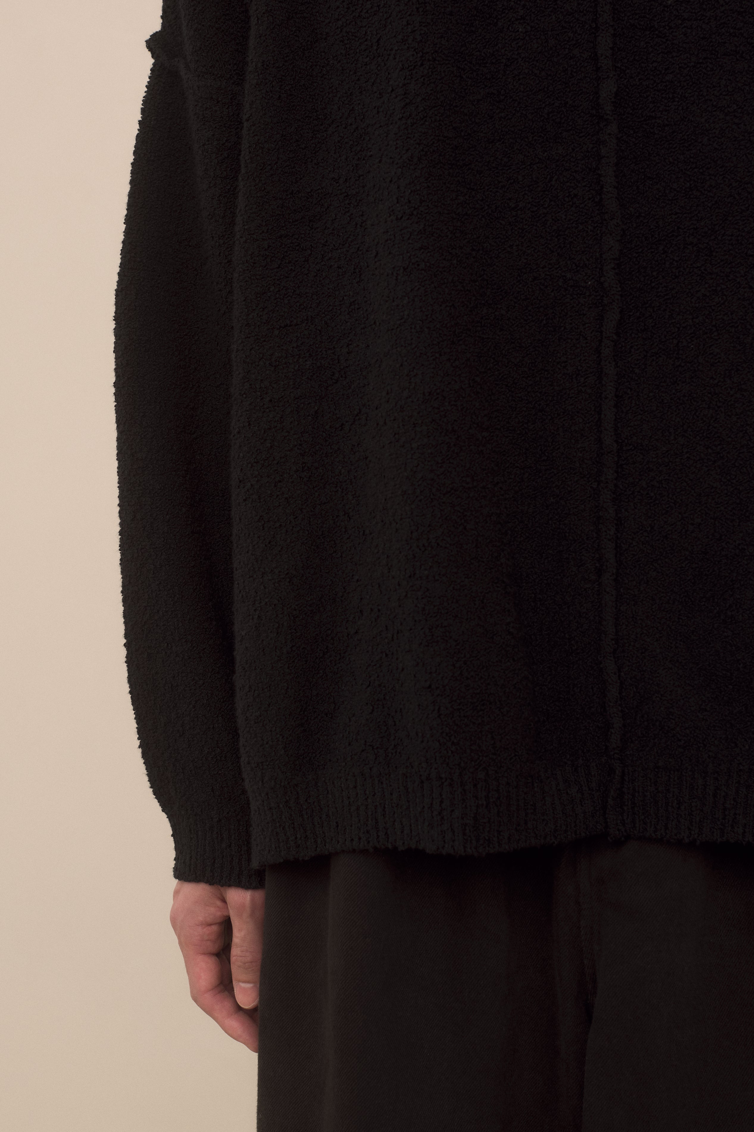 BOUCLE CREWNECK