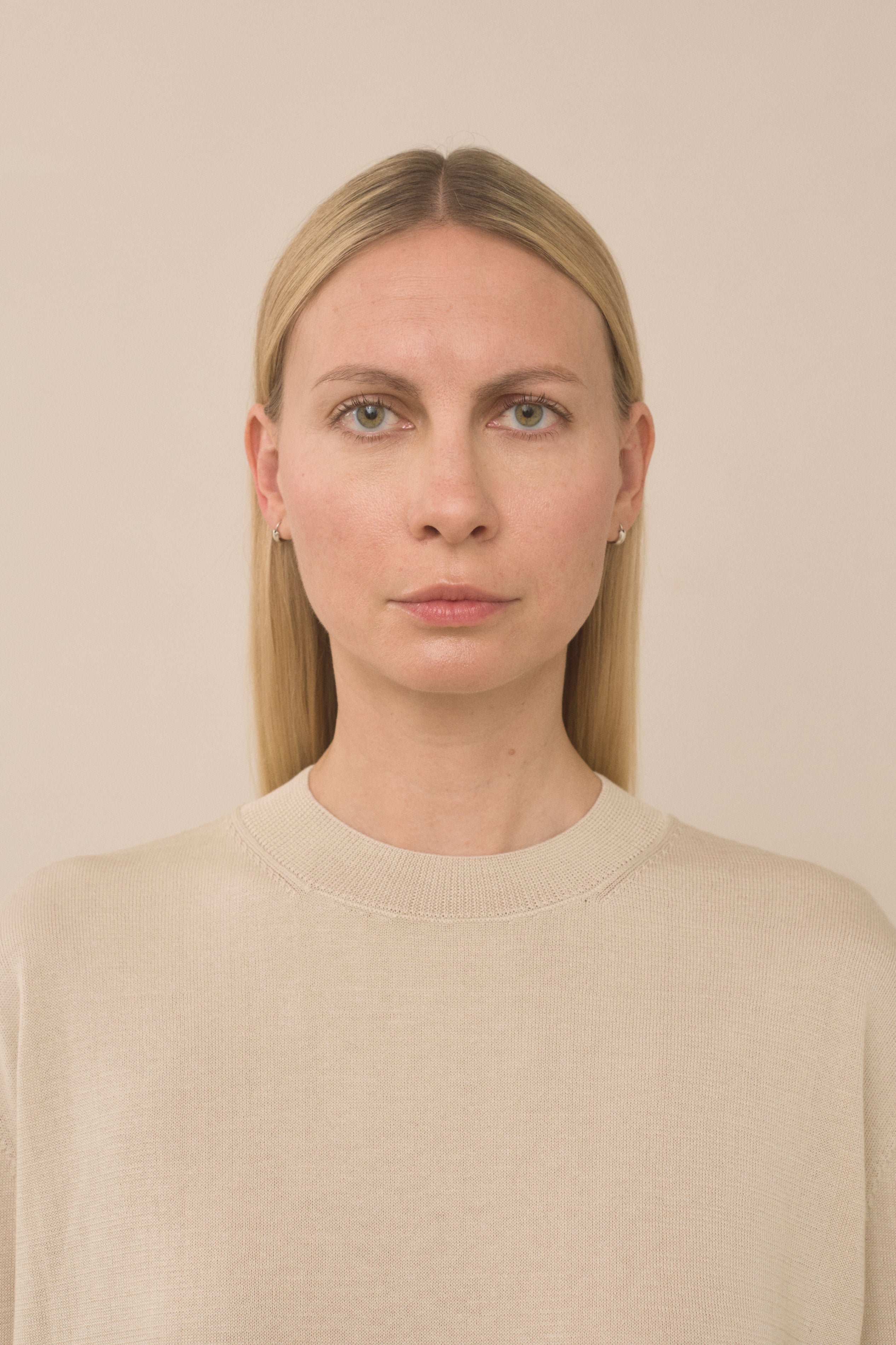 VEIL CREWNECK