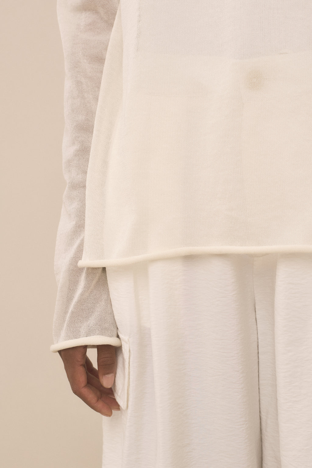 VEIL ROLLNECK