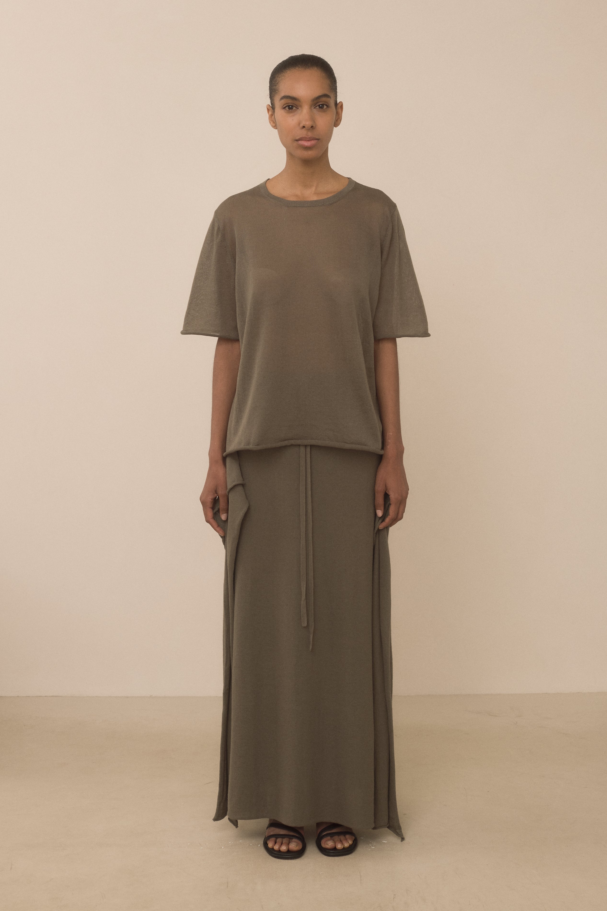 VEIL TEE