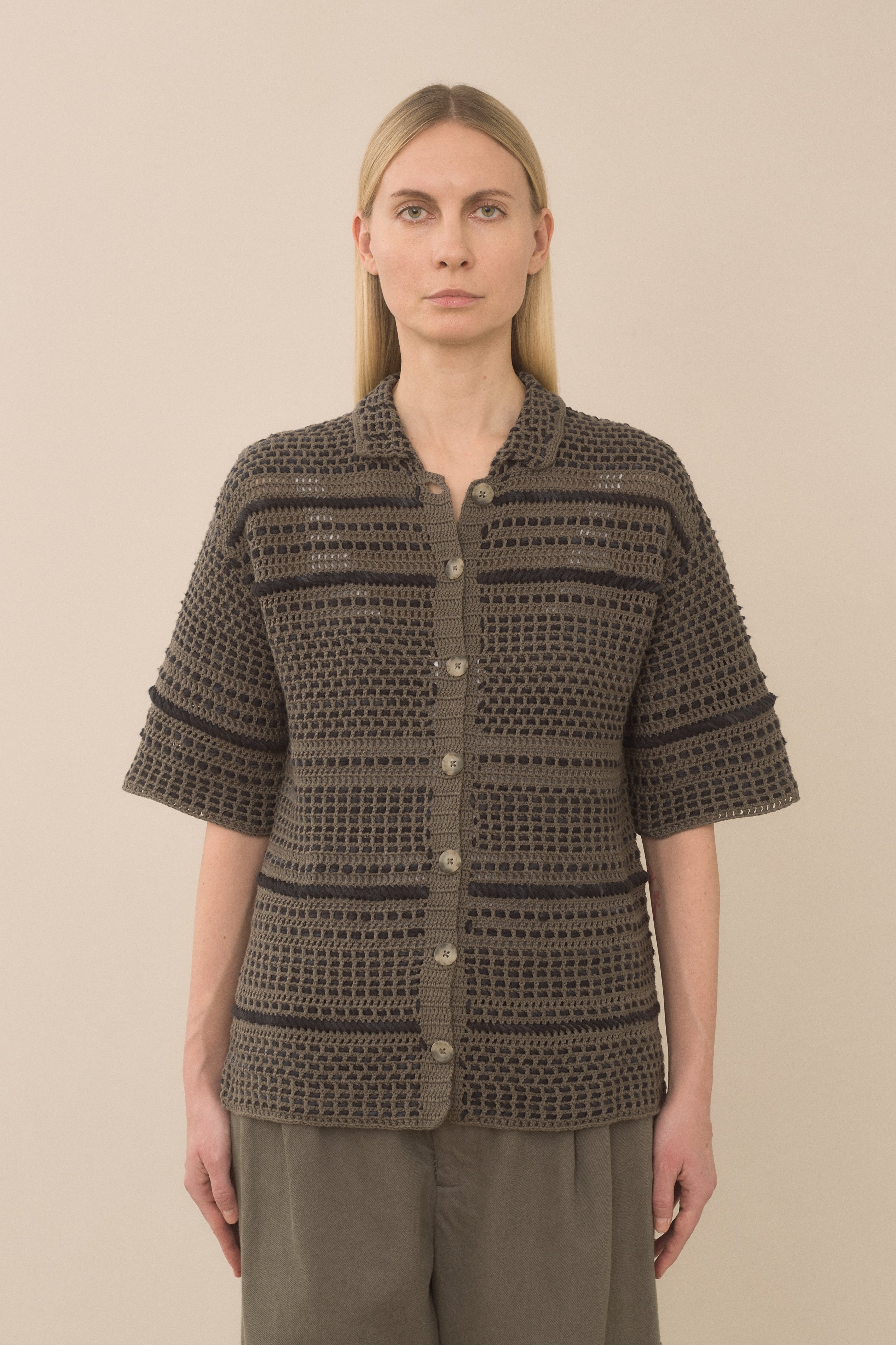 EMBROIDERED SHIRT