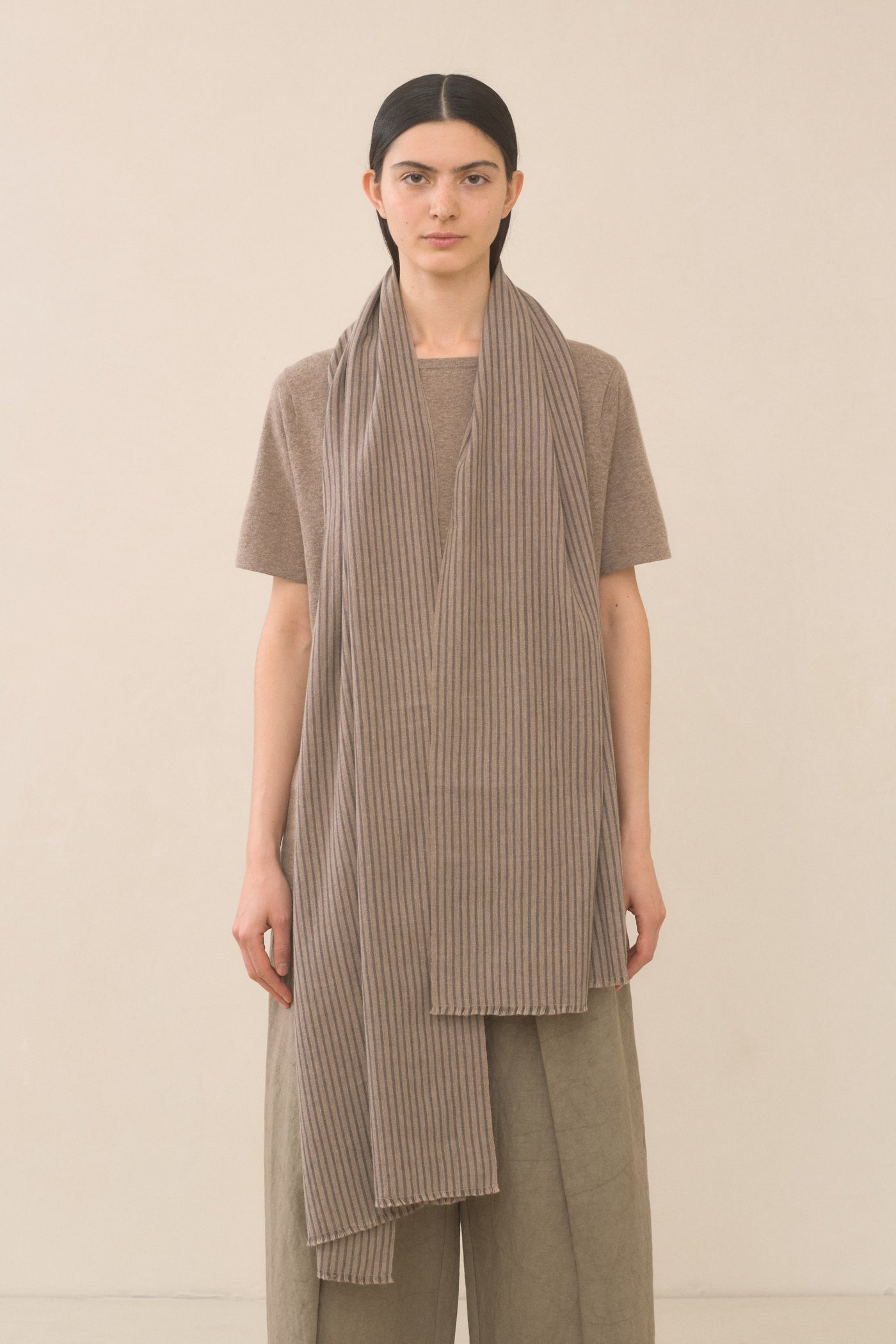 HANDWOVEN FINE LINES WRAP