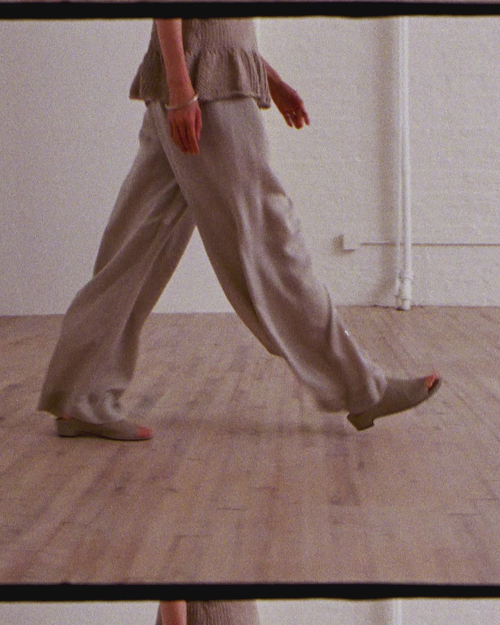 SANDED TROUSER
