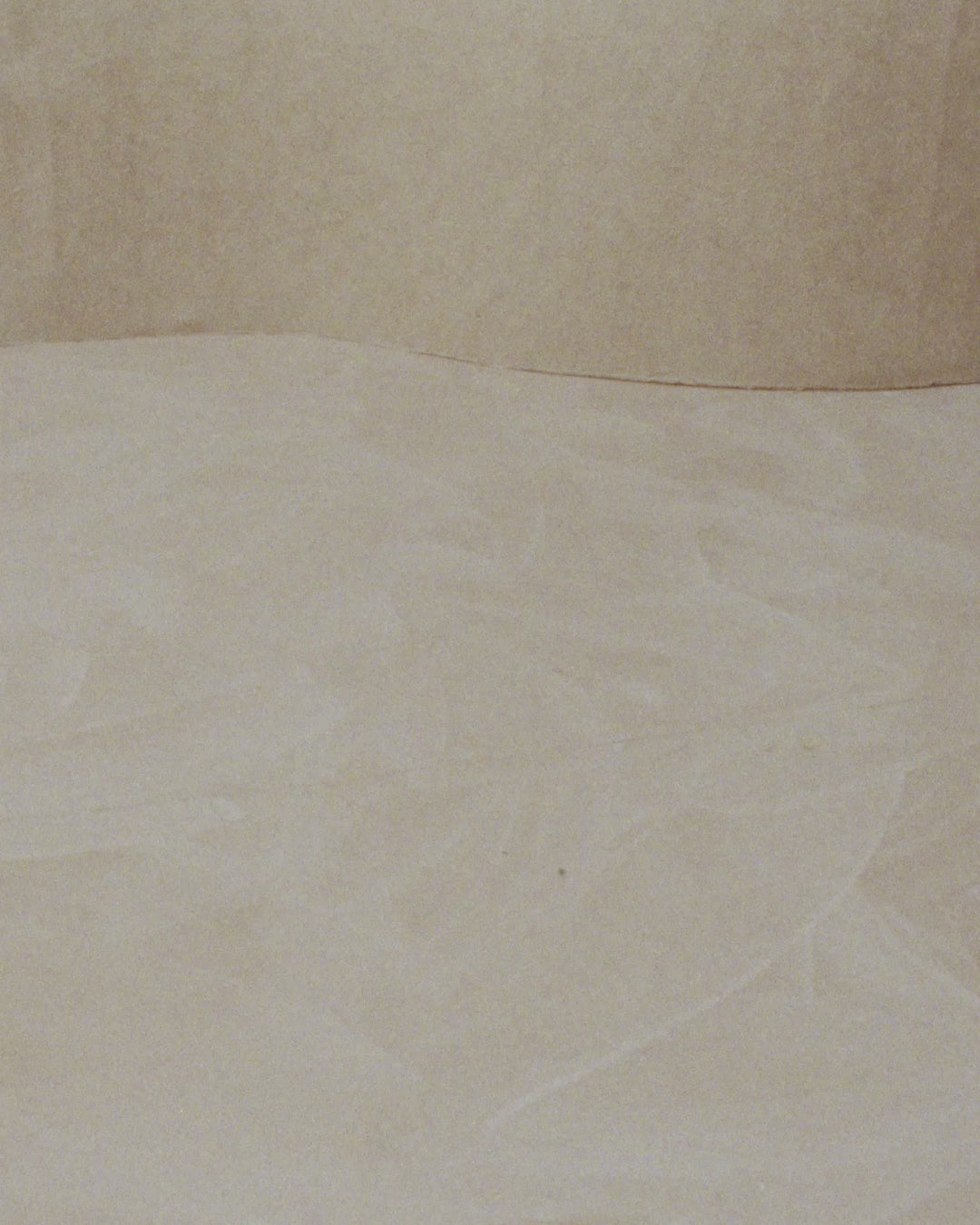 TUFTED SHELL