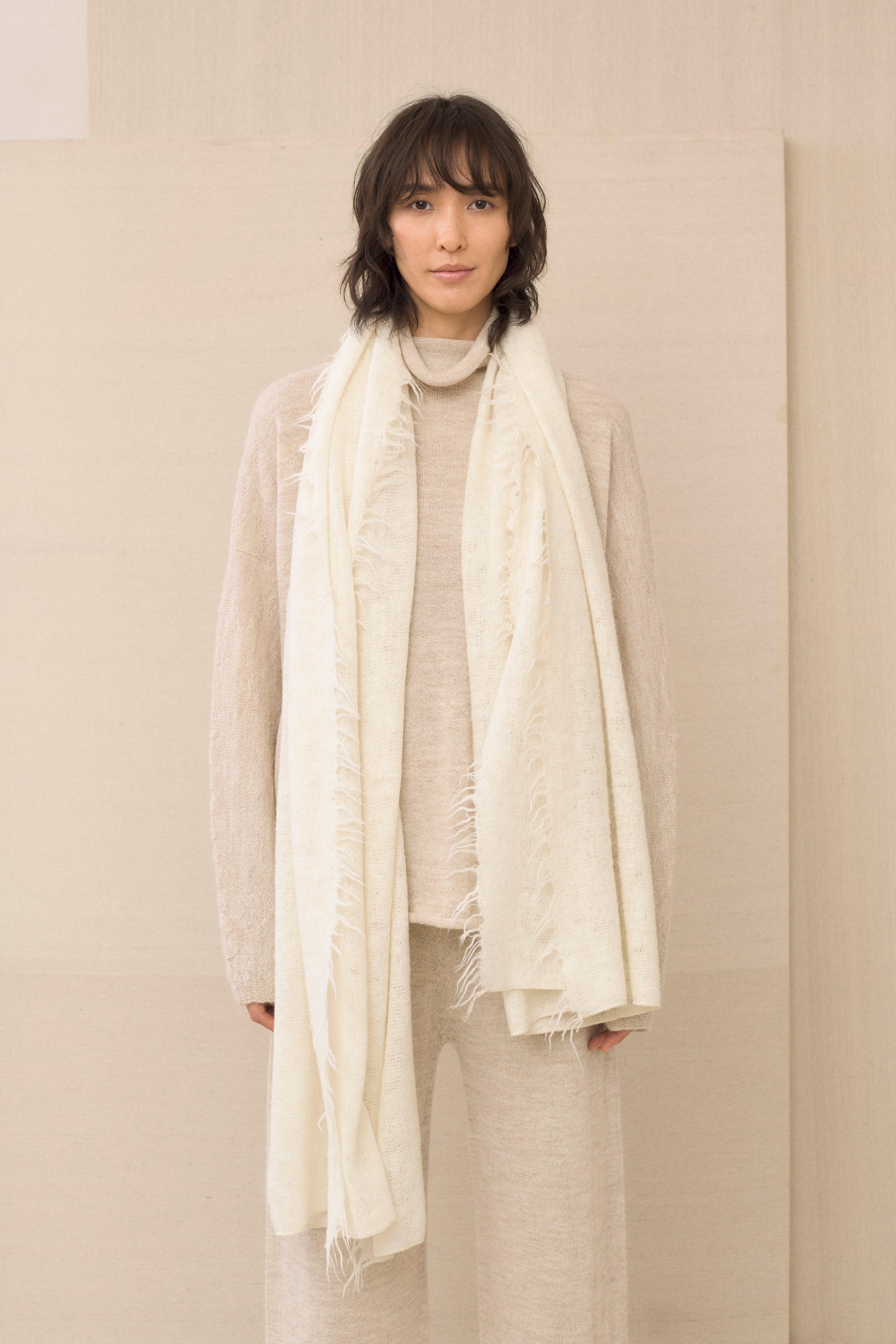 FRINGE SCARF