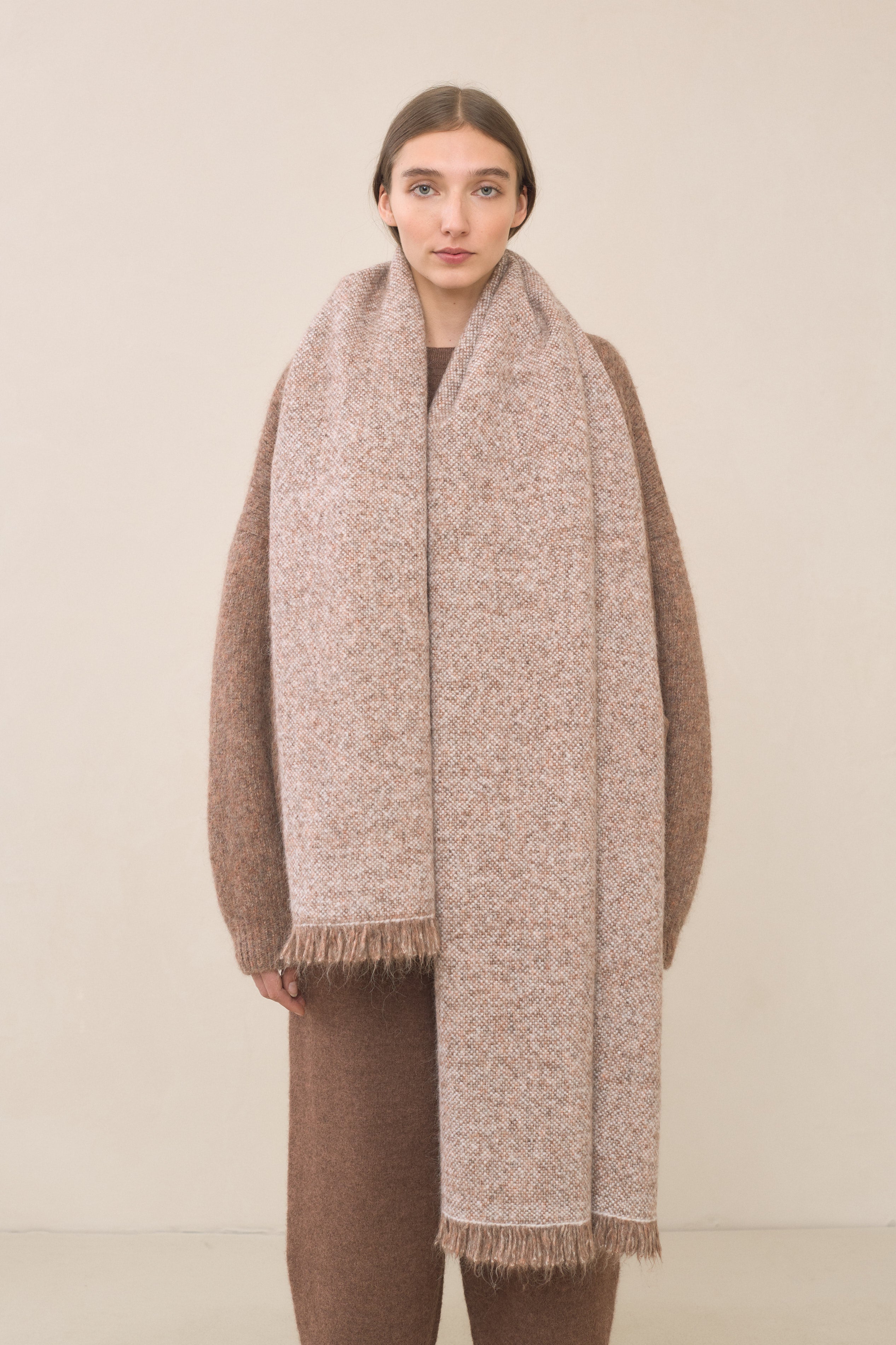 HANDWOVEN MARL WRAP