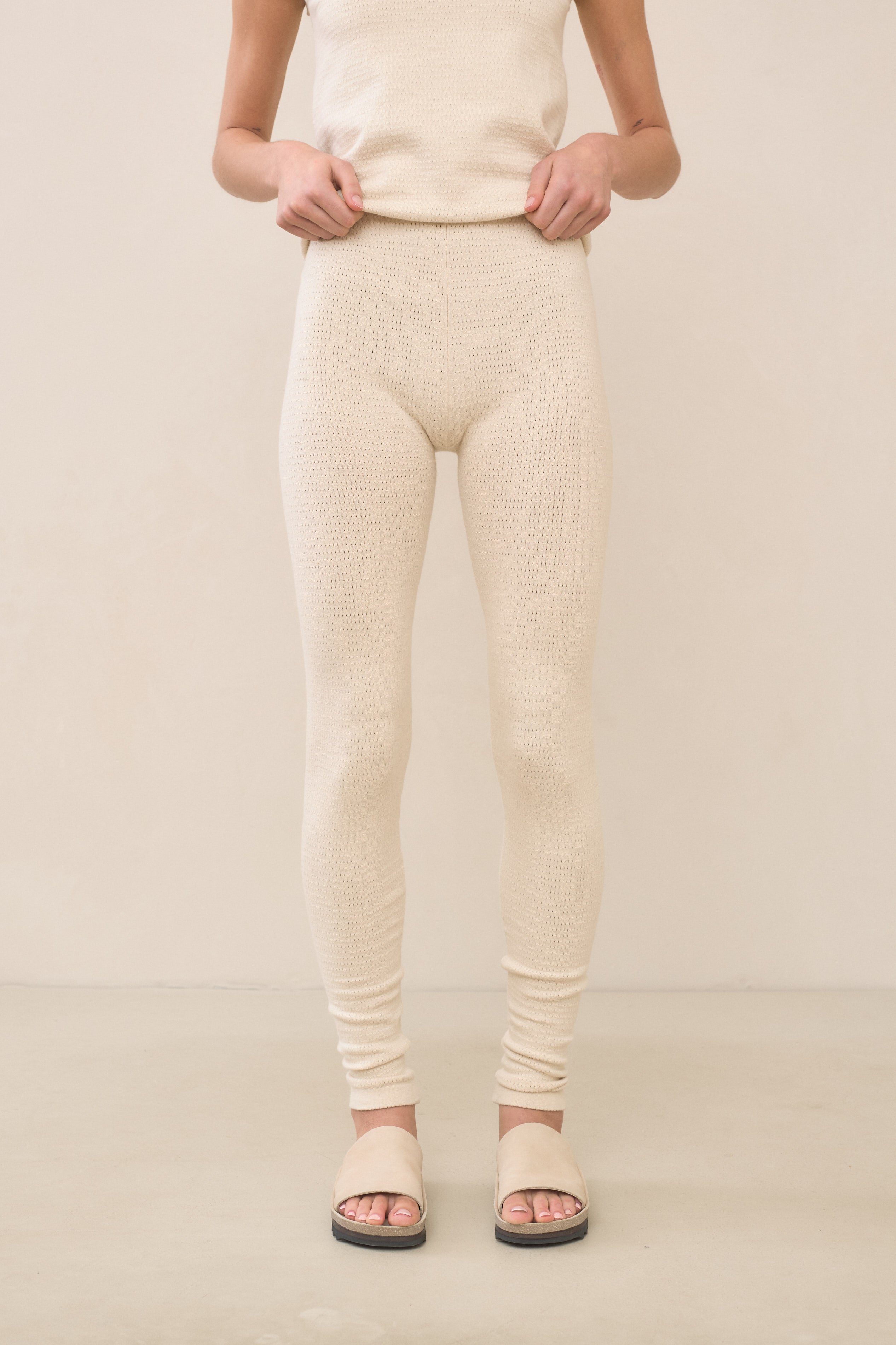 ZARA Women's Faux Leather Skinny Leggings Taupe Gray Size Small New | eBay