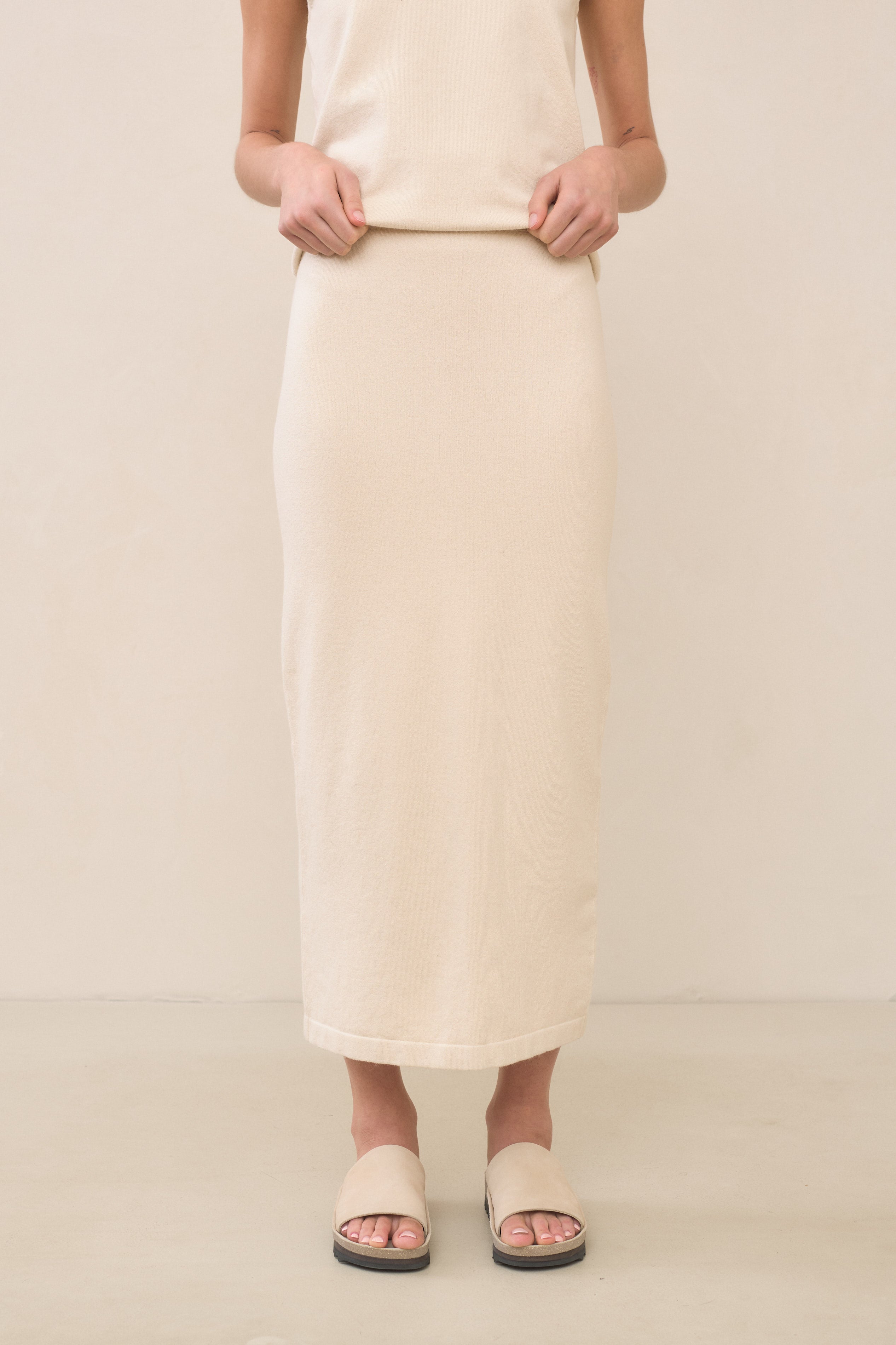 TUBE SKIRT