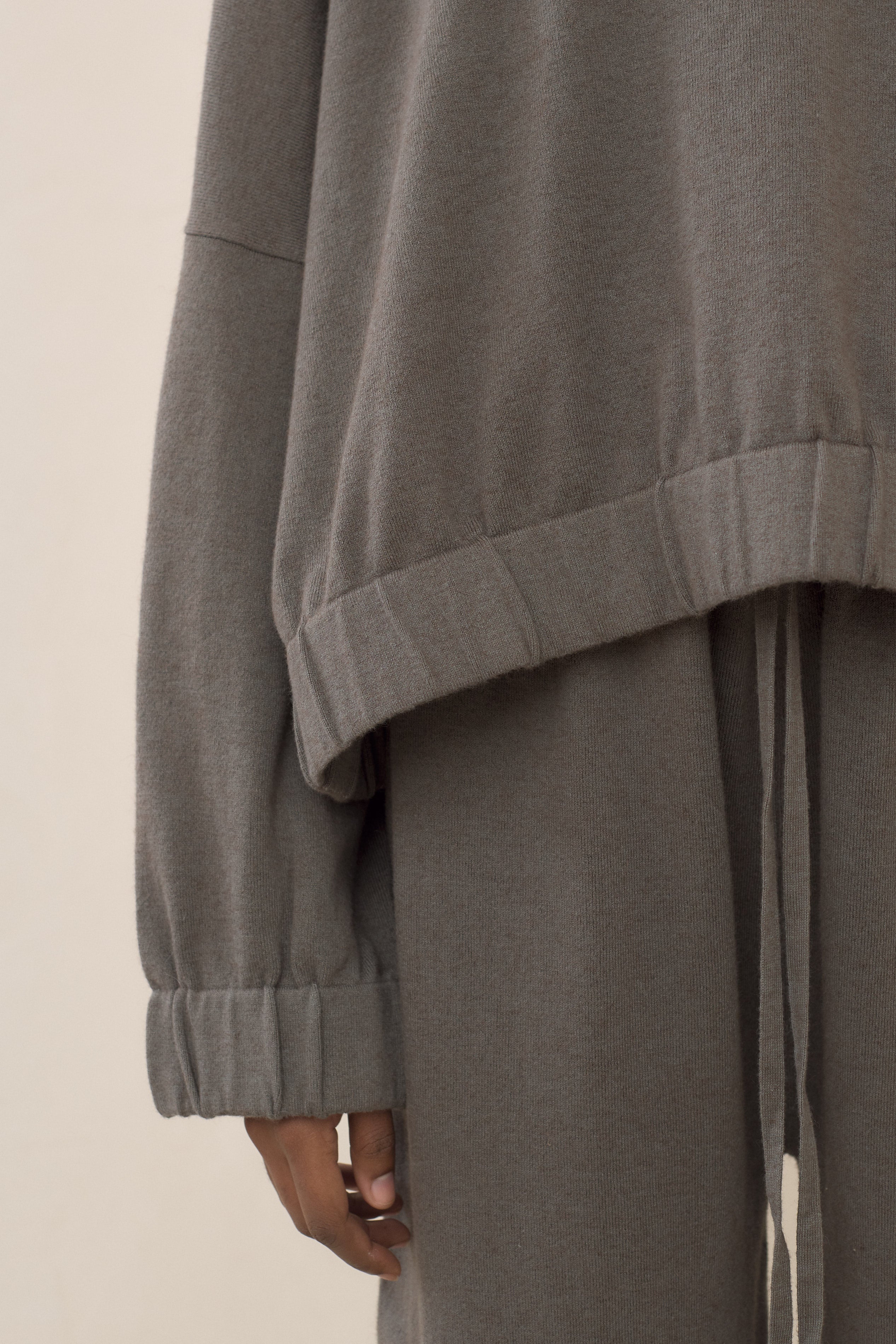 BAND PULLOVER