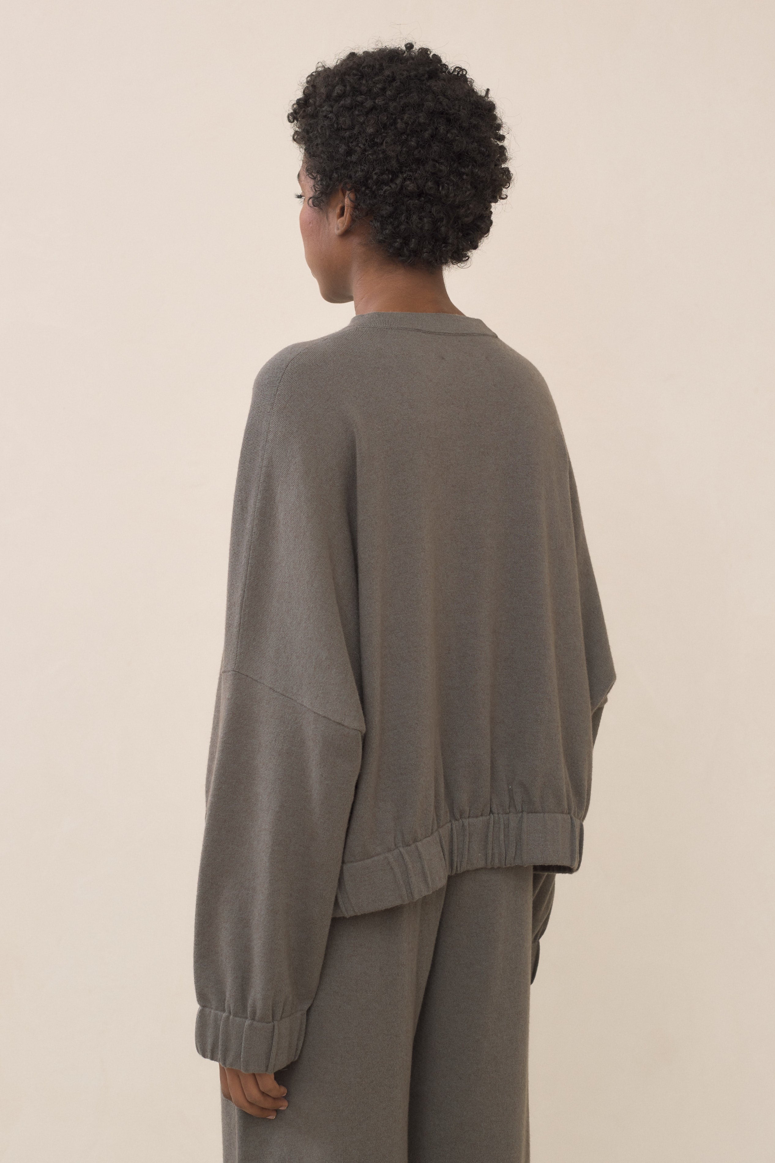 BAND PULLOVER