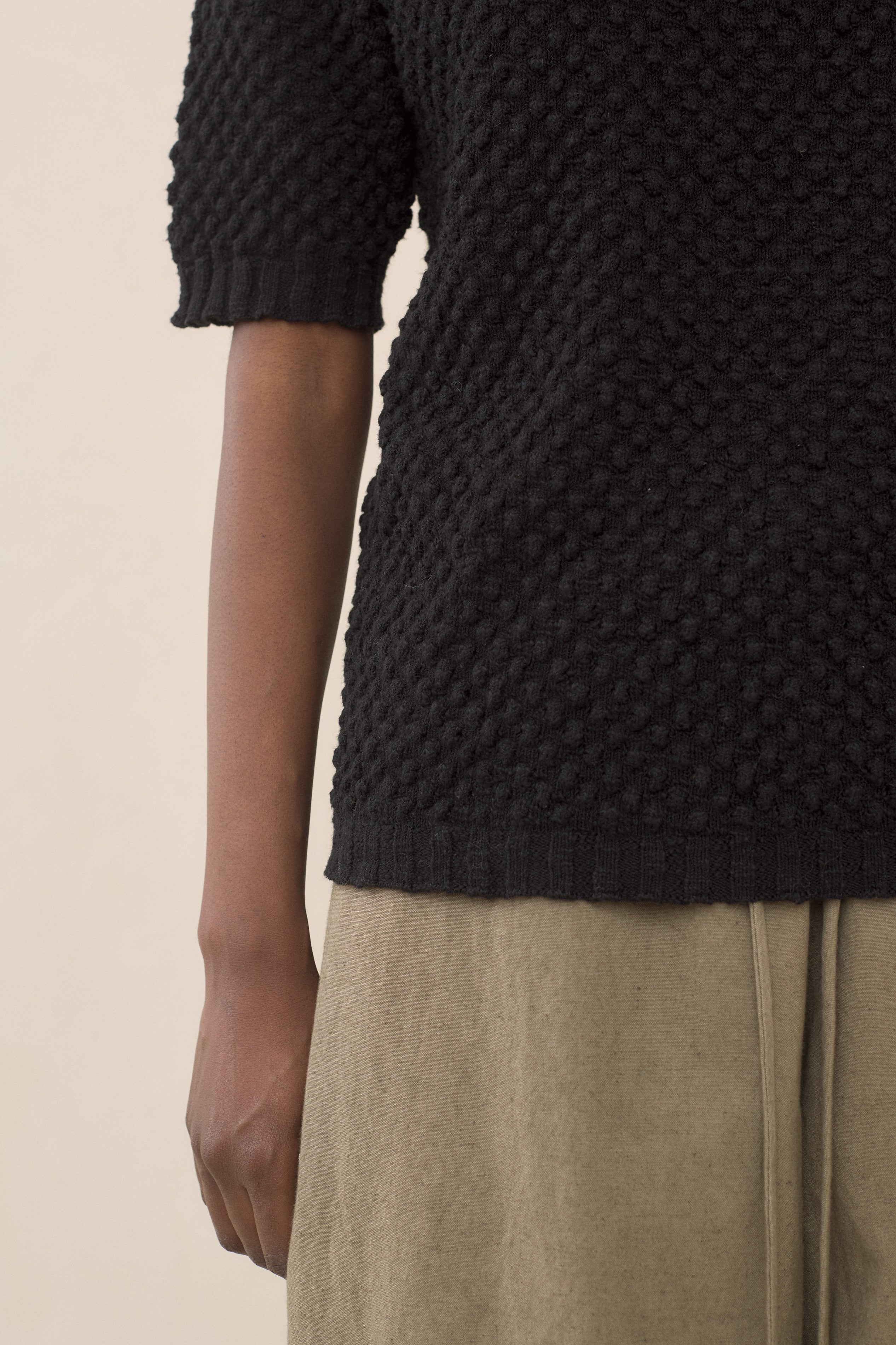 LOOPS CREWNECK