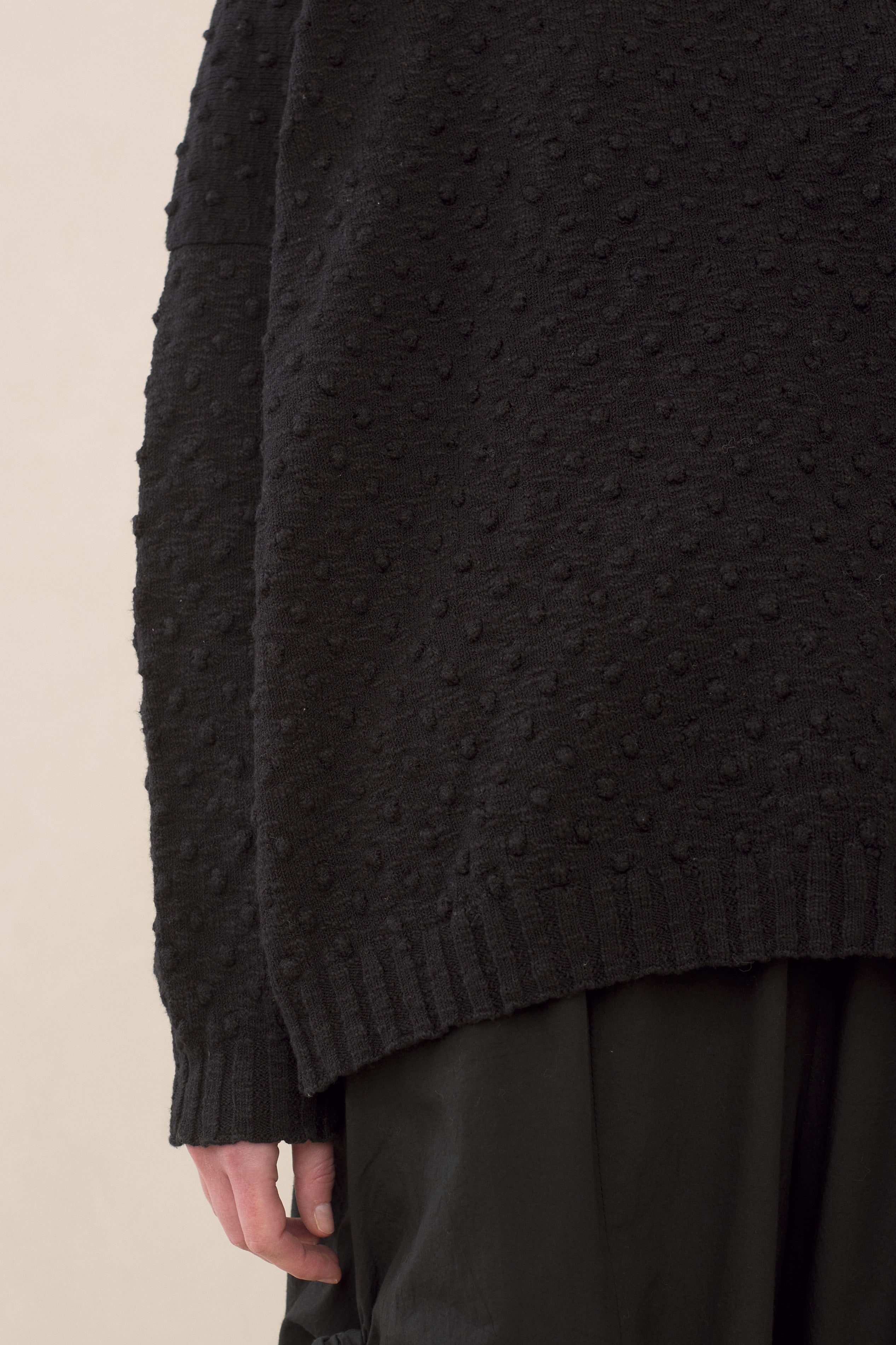 DOTS PULLOVER