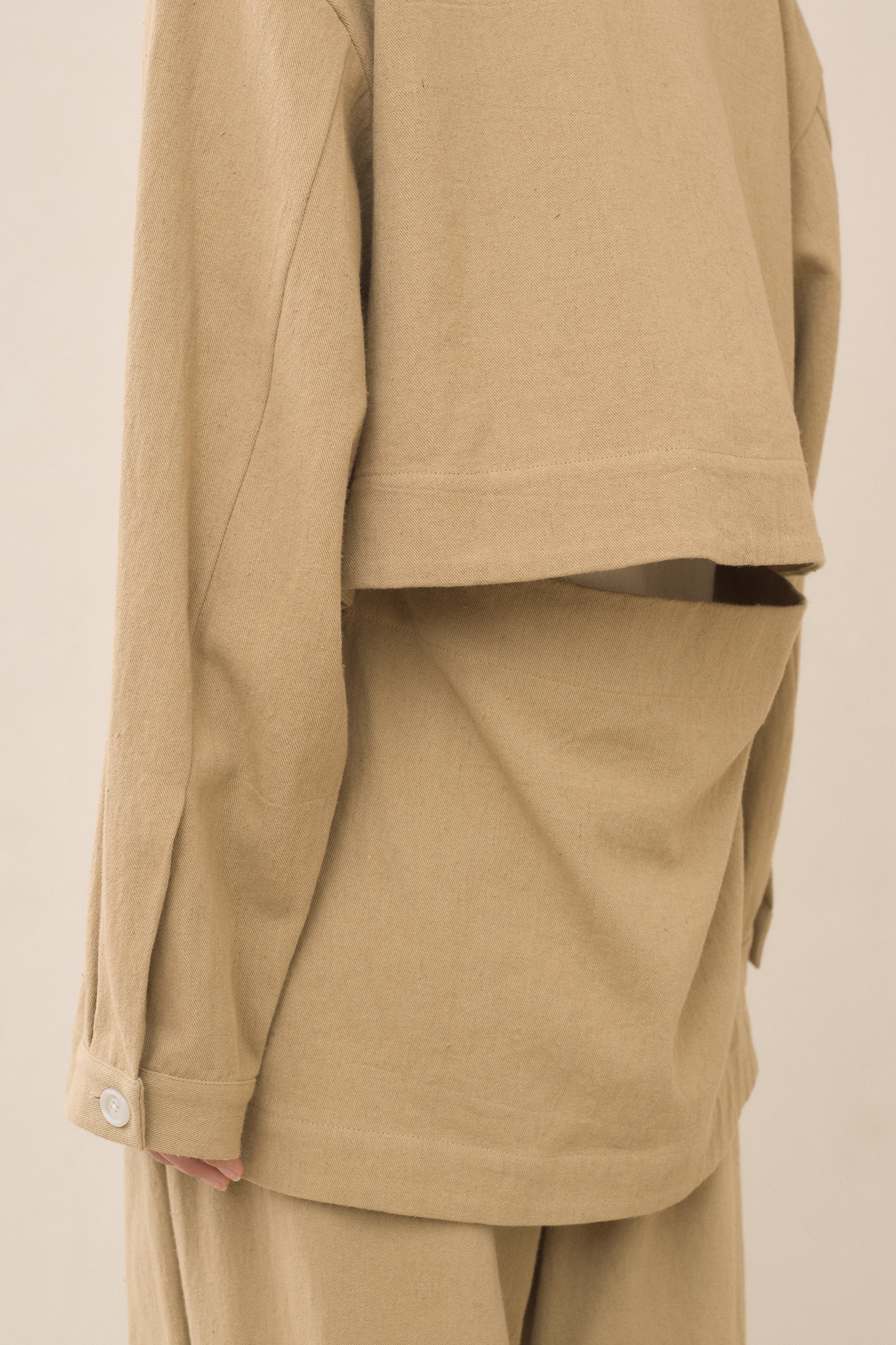 SPLIT JACKET