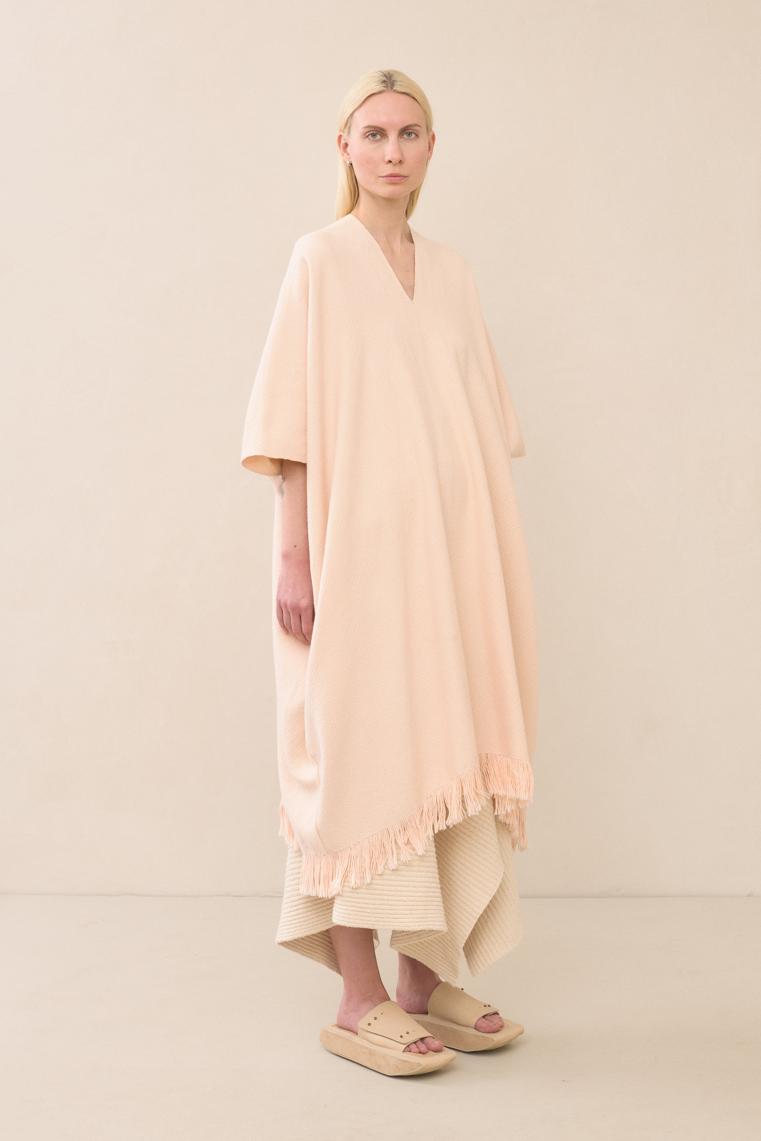 HANDWOVEN TELA CAFTAN
